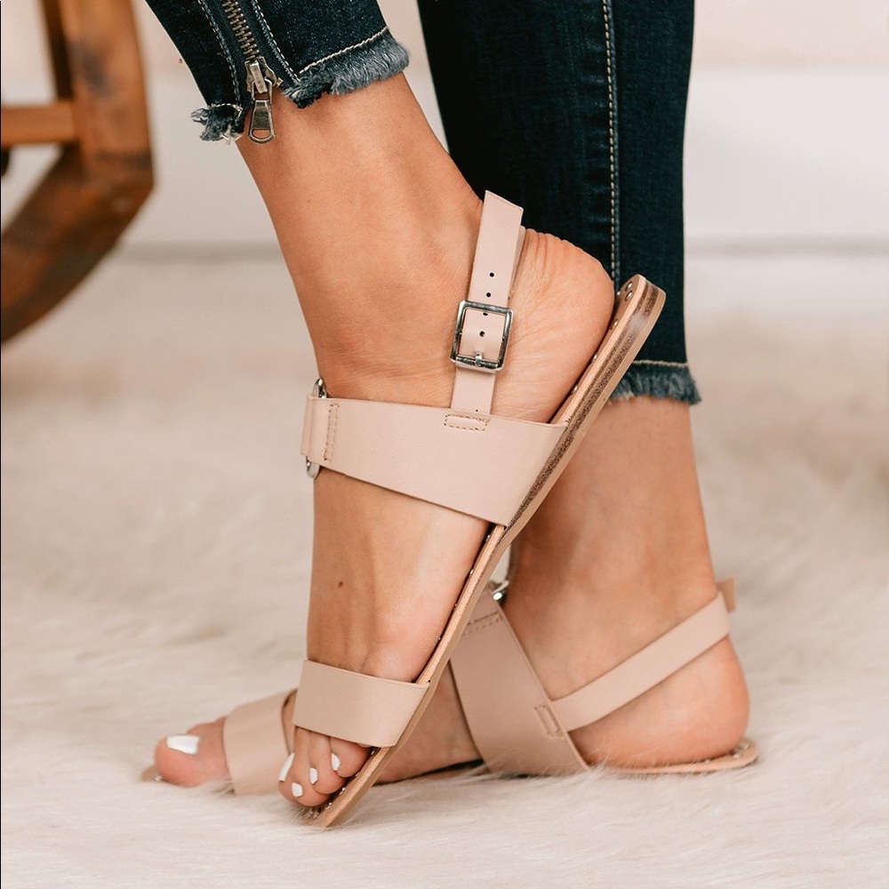 Qupid Flat Sandals (Pink/Silver) - size 9